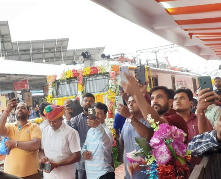 New Kacheguda-Jodhpur Express Train Flagged Off
