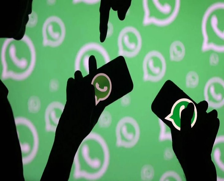 WhatsApp To Soon Let You Chat With Non-Users