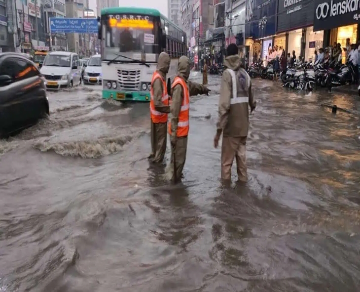 Heavy Rain Alert: Hyderabad Police Advise To Take Precautions