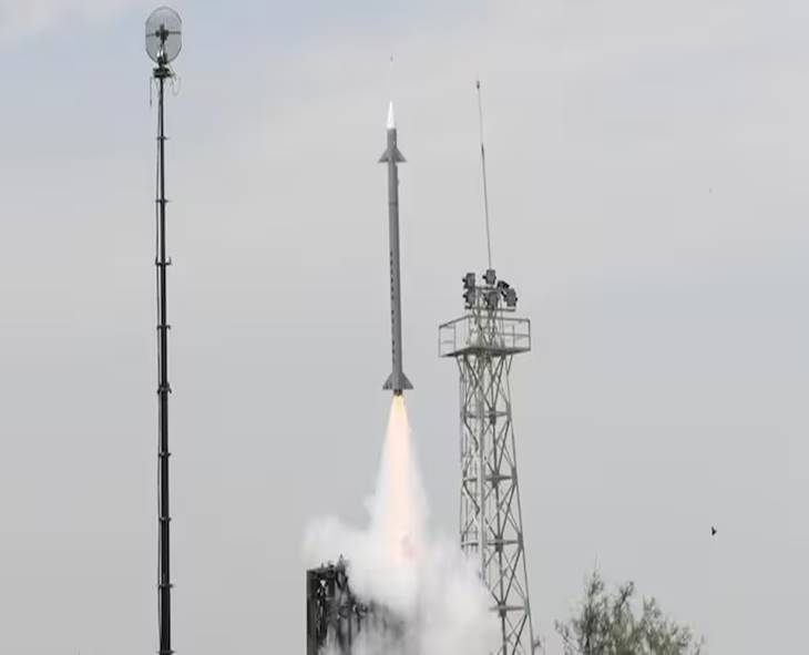 India Successfully Tests Nuclear-Capable Agni-5 Ballistic Missile