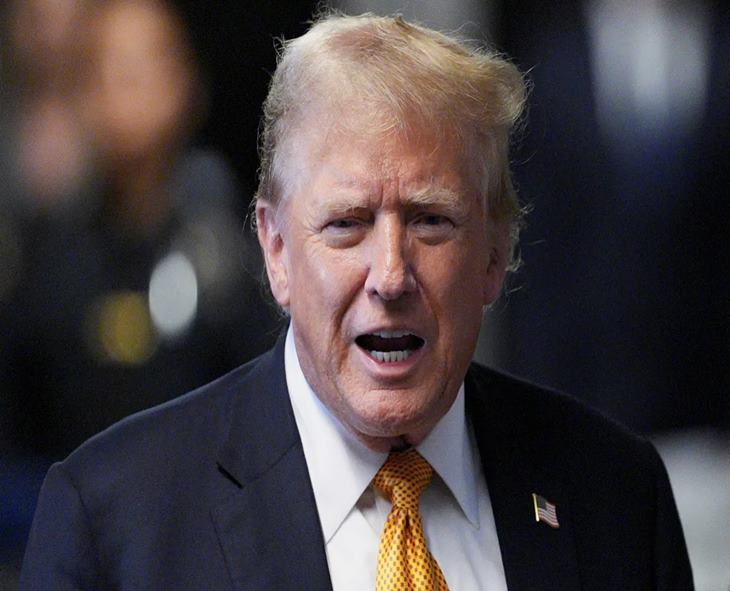 Bernie Sanders Joins Trump In Backing Intel Stake Plan