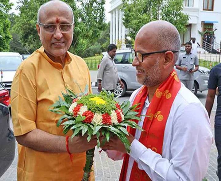Warm Welcome For CP Radhakrishnan At Tirumala Today