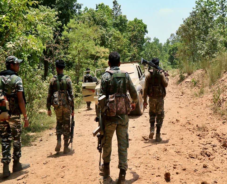 4 Naxals Killed, 29 Surrender In Gadchiroli-Narayanpur Region