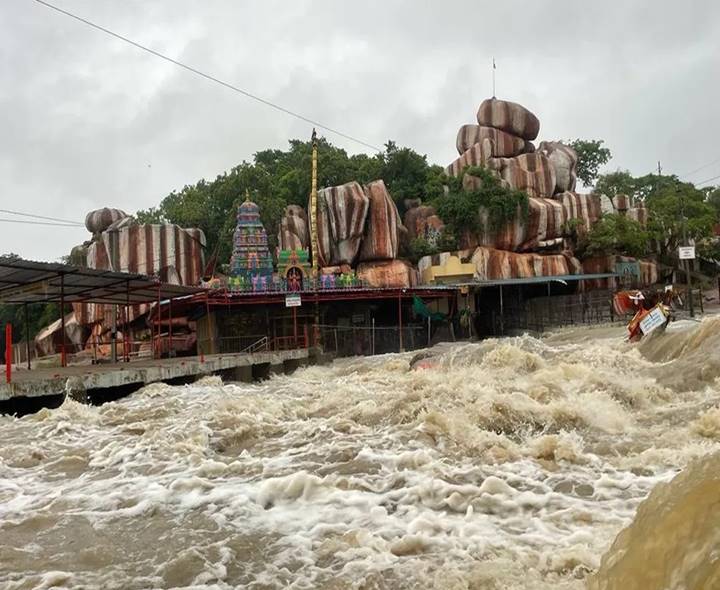 TG: Rising Waters Submerge Medak’s Edupayala Temple