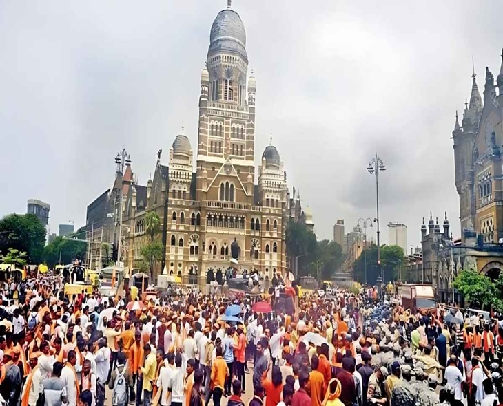 Maratha Quota Row: Buses Resume At CSMT Mumbai