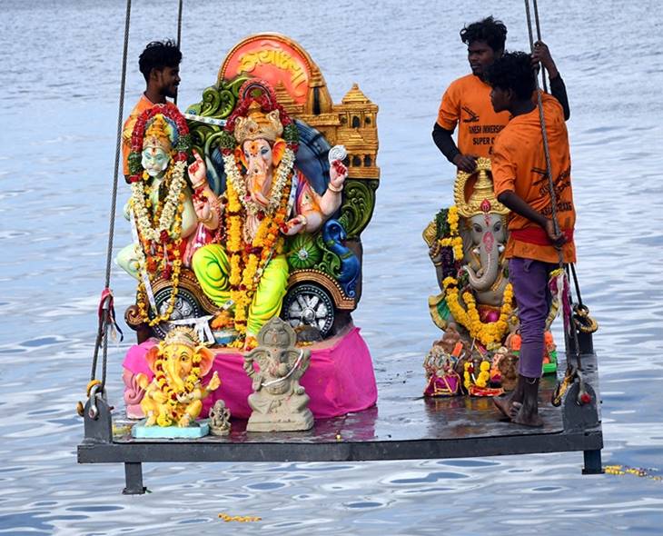 Ganesh Immersion Symbolizes Life Cycle, Say Scholars