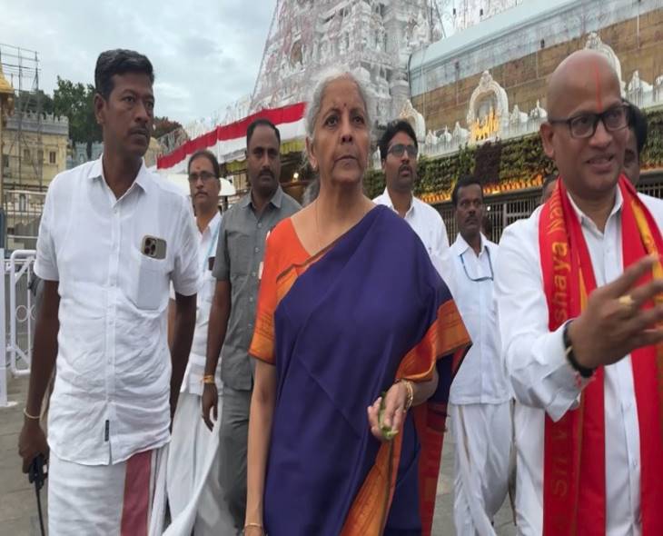 FM Minister Sitharaman Offers Prayers At Tirumala Temple