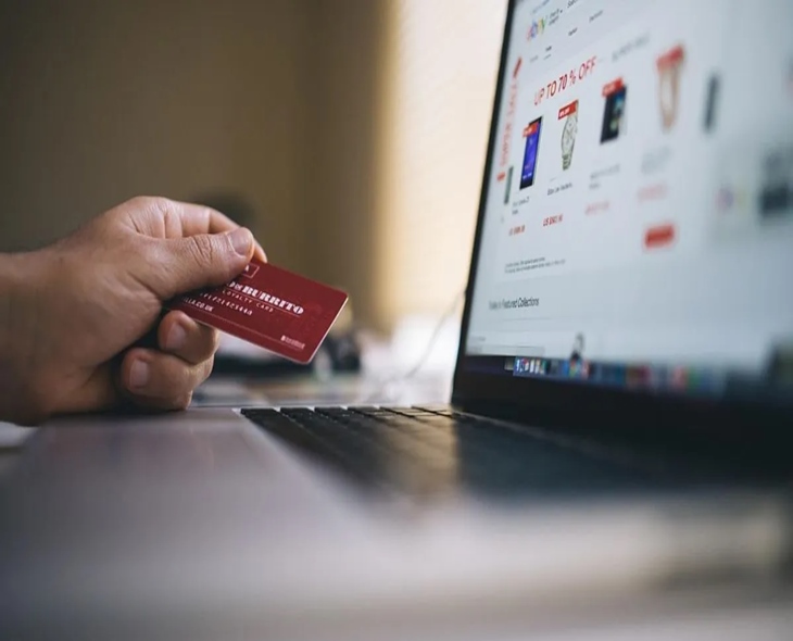 Best Credit Cards For Rewarding Online Shopping