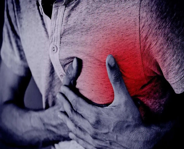 Chest Pain In 20s? A Wake-Up Call For Young Hearts