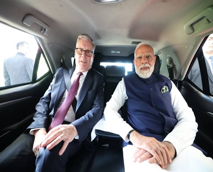 Modi’s Viral Photo With Starmer Ignites Seat Belt Issue