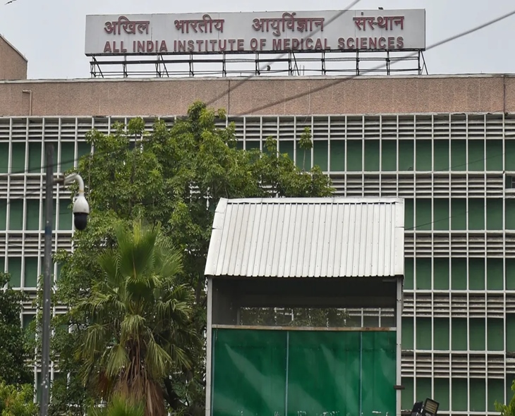 AIIMS Suspends CTVS Head Over Harassment Allegations