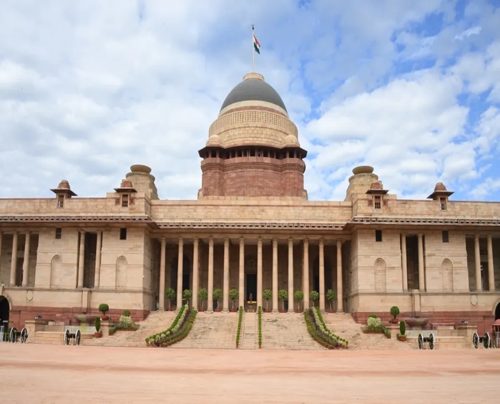 Fire Breaks Out Near Rashtrapati Bhavan, Controlled