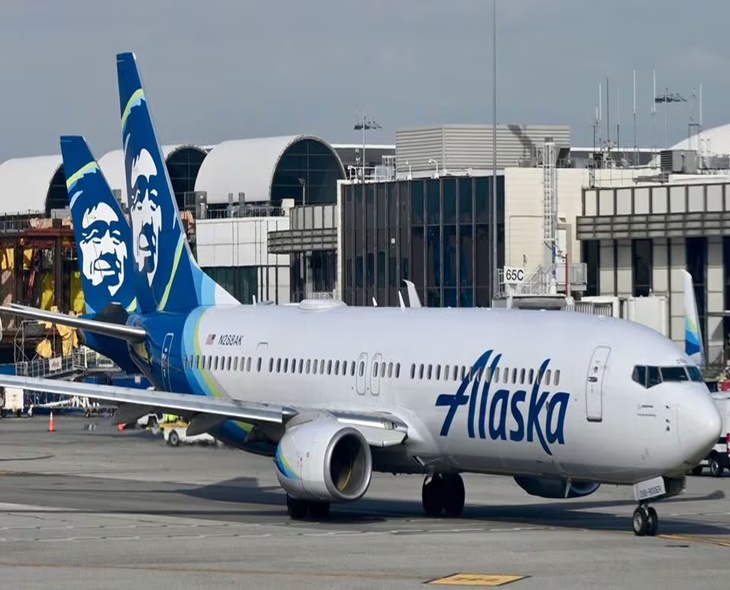 Alaska Airlines Resumes Flights After Major IT Outage