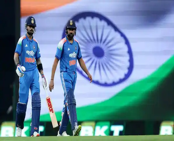 India 145/1 In Chase Of 237, Rohit & Kohli Steady Innings