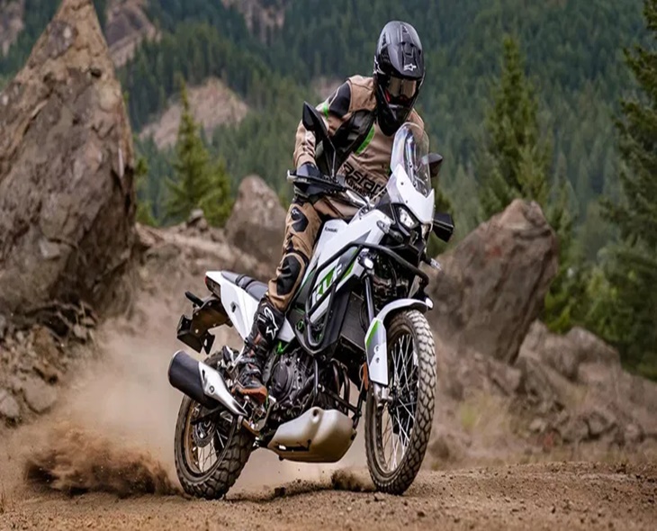 Kawasaki Revives Iconic KLE Name With Adventure