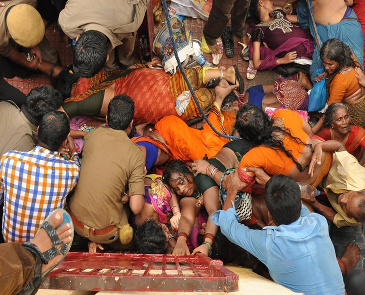 AP: 9 Dead In Stampede At Srikakulam Temple