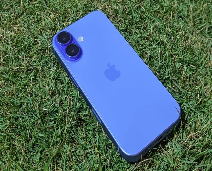 Huge Price Cut: iPhone 16 Now Available For Under ₹51K