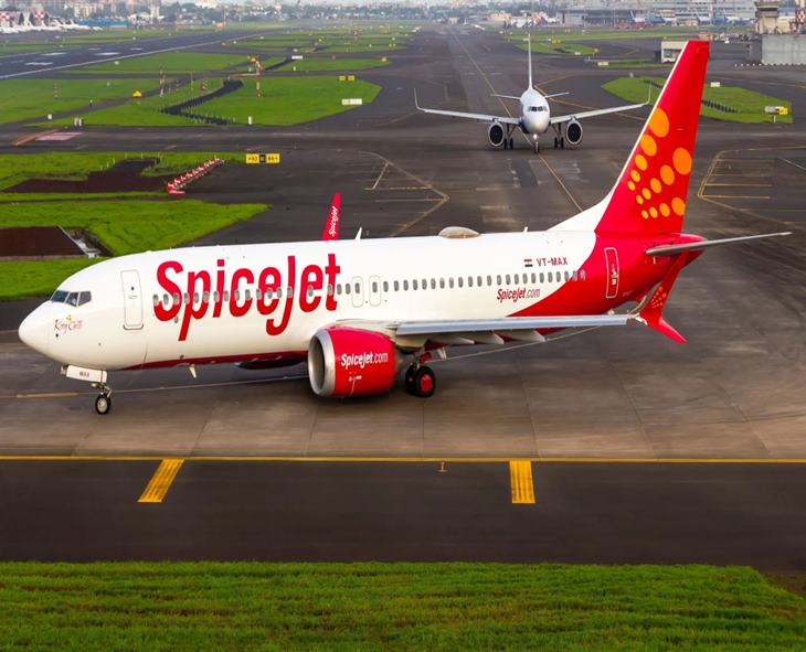 Mumbai-Kolkata SpiceJet Plane Lands Safely After Engine Issue