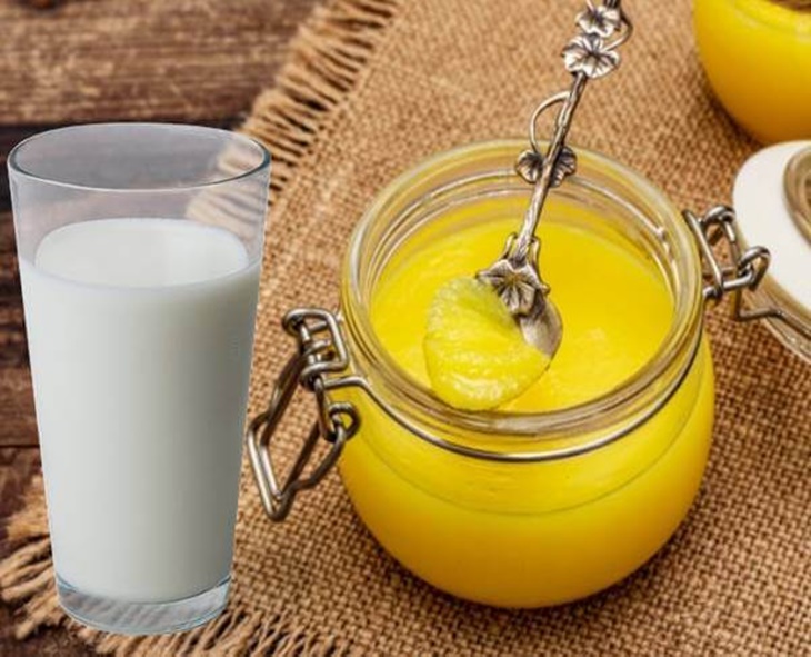 Why Drinking Milk With Ghee At Night Is A Golden Health Habit