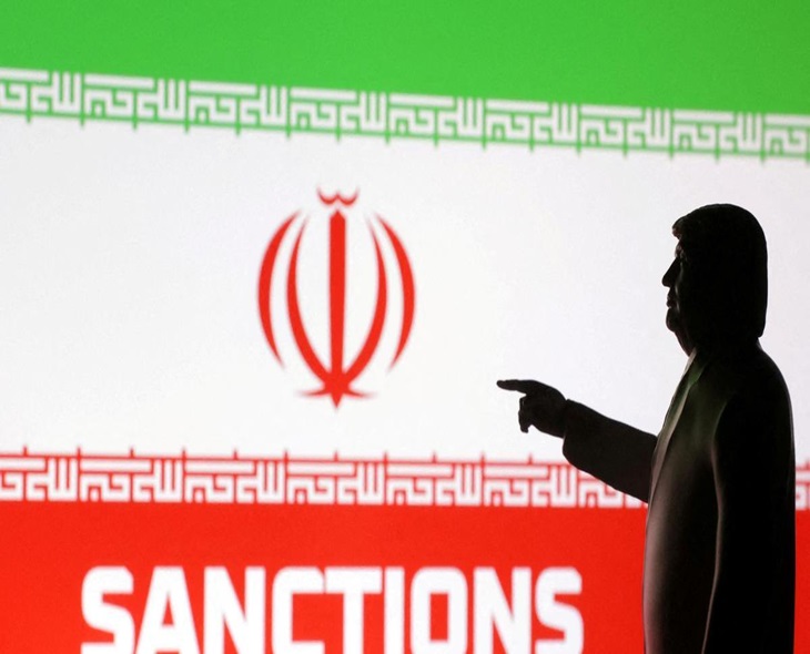 US Sanctions 32 Entities Over Iran’s Missile Program