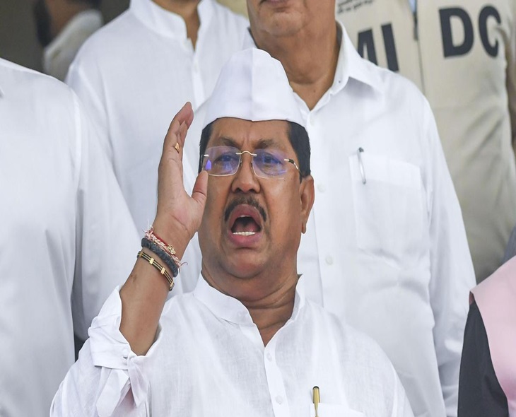 Congress Demands Probe Into Pune Land Deal