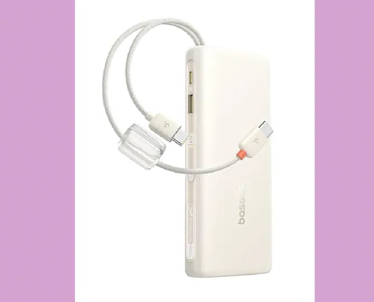 New 20,000mAh Power Bank With 100W Fast Charging And Built-In Cable