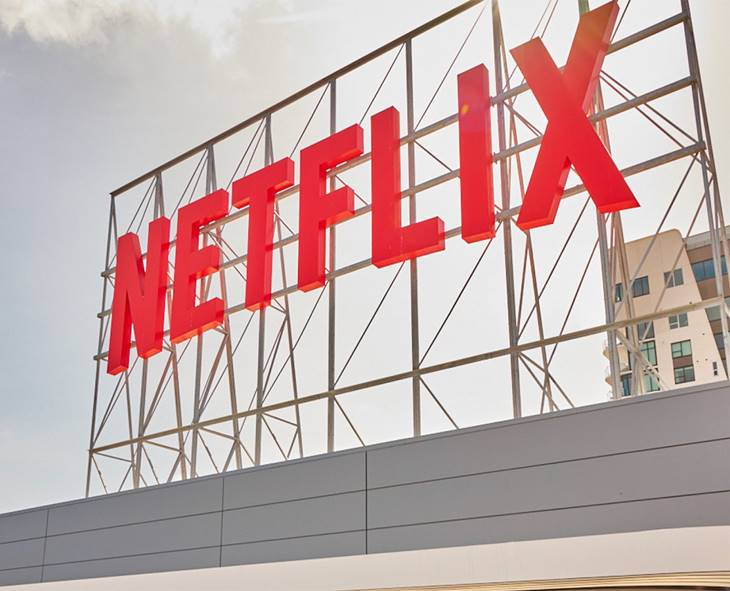 Netflix Calms Subscribers Amid Warner Bros Takeover Battle