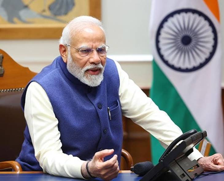 PM Modi Rebukes TG BJP MPs, Praises AP MPs