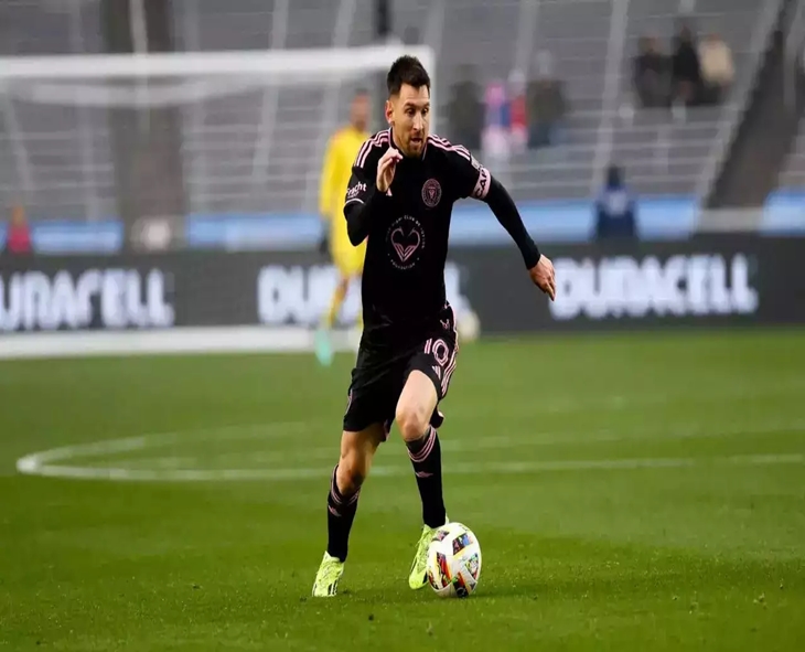 Fog Disrupts Flight, Delays Messi’s Arrival In Delhi