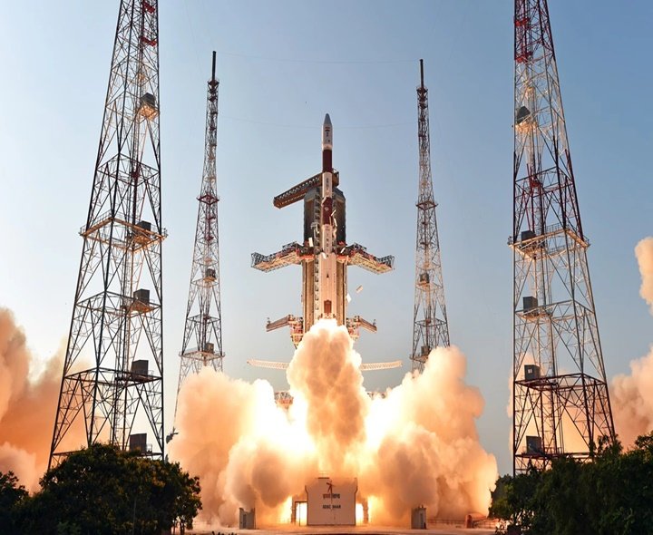 ISRO Successfully Launches BlueBird Block-2 Satellite