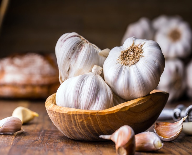 TIP! Garlic Lowers Blood Pressure Naturally