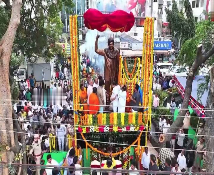 Superstar Krishna’s Statue Becomes New Landmark In Vijayawada