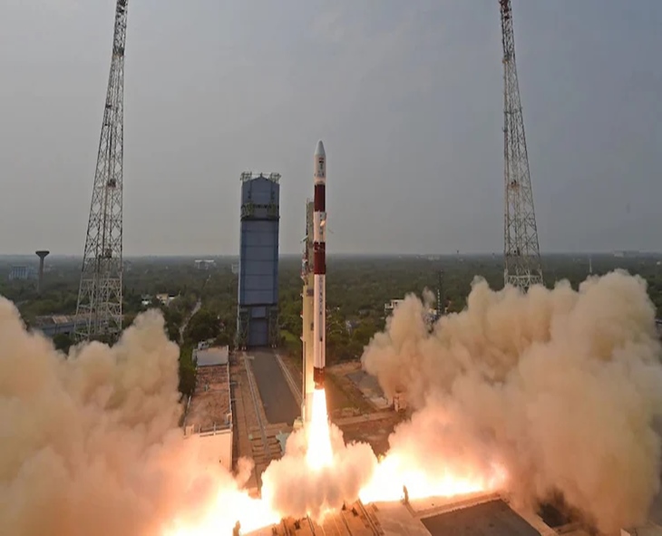 ISRO Launches PSLV-C62 With DRDO’s ‘ANVESHA’ Satellite