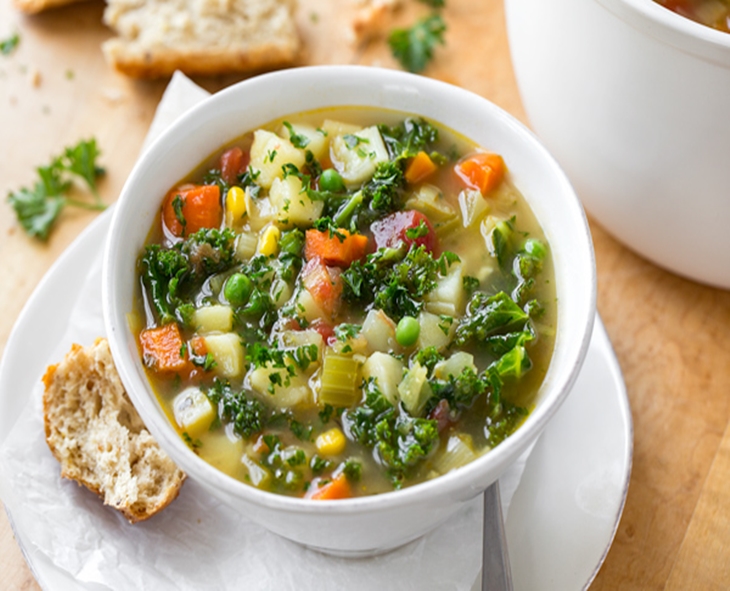 How Vegetable Soup Before Meals Aids Weight Loss