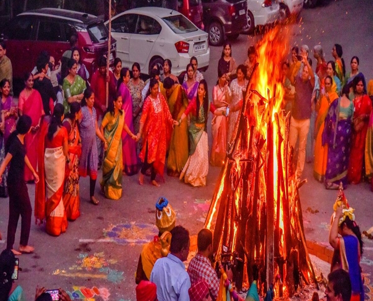 Bhogi Festivities Light Up Andhra In Traditional Fervour