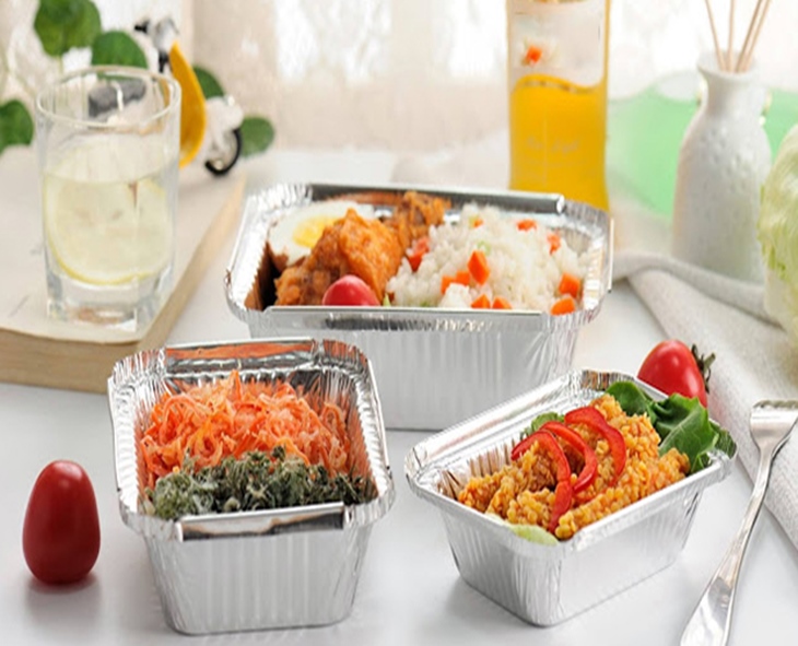 Think Twice Before Packing Hot Food In Aluminum Foil