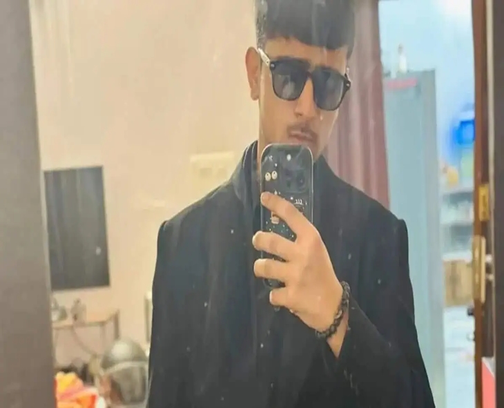 Inspired By Social Media, 18-Year-Old Earns ₹6,000 A Day