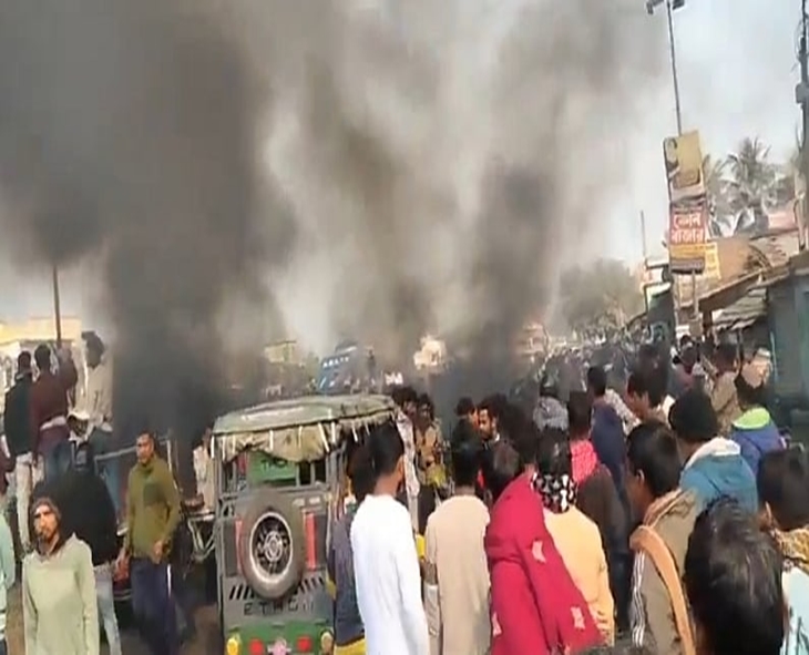 Murshidabad Protests Escalate Amid Migrant Worker Attacks