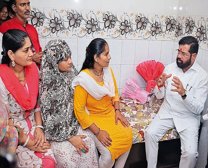 e-KYC Error Stops Aid For 24 Lakh Women In Maharashtra