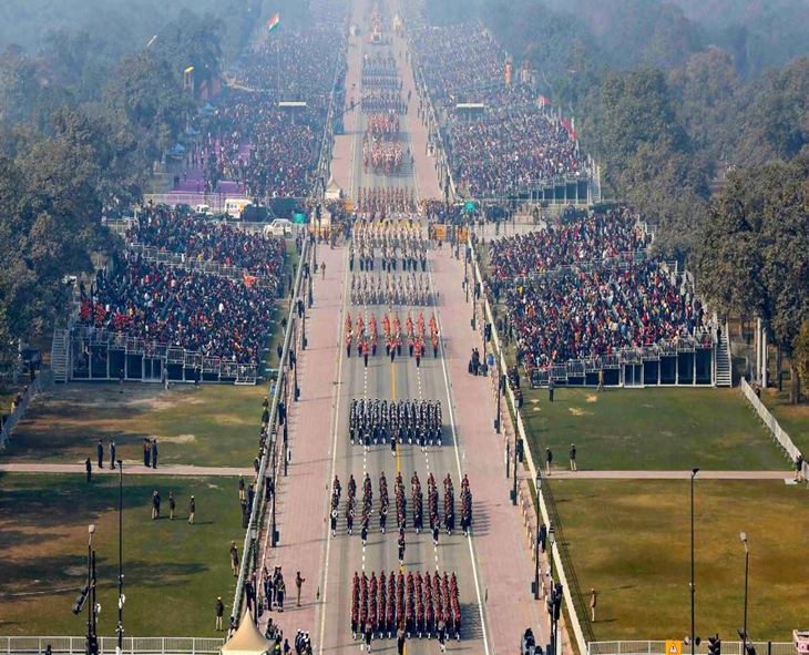 BREAKING: 77th R-Day Parade Kicks Off At Kartavya Path