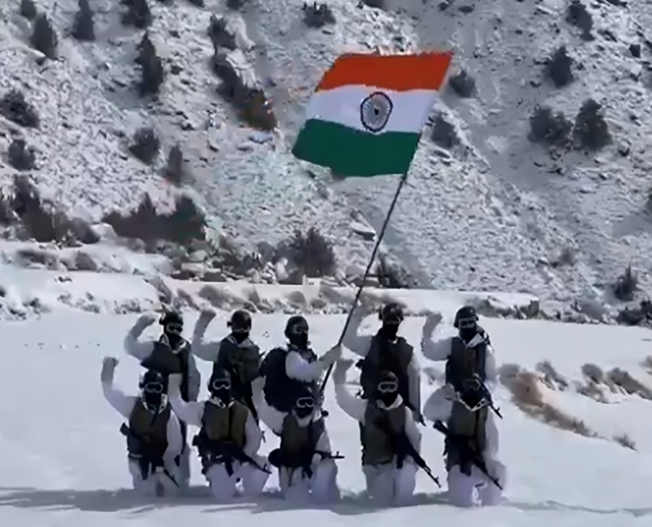 R-Day: Tricolour Flies High Amid Snowy Ladakh Peaks