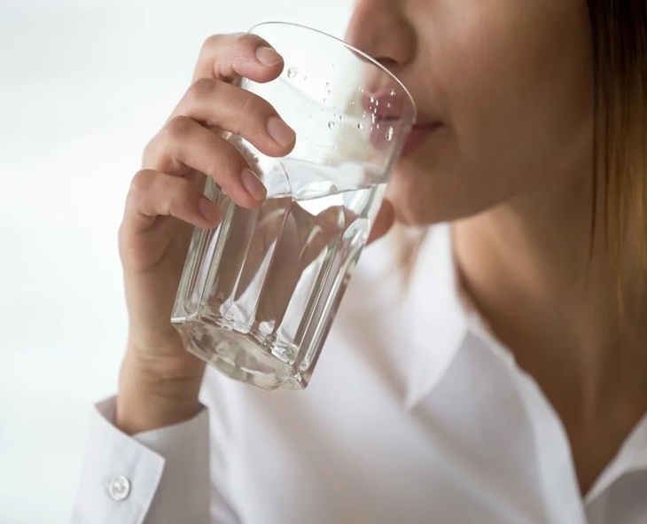 Does Drinking More Water Prevent Kidney Disease?