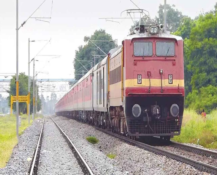 Special Trains Launched For Bengal Poll Travel Rush