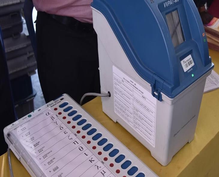 West Bengal Phase 1 Voting Hit By EVM Glitches