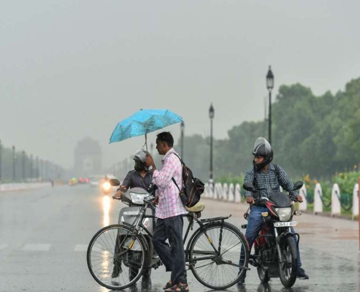 Delhi NCR : Heavy Rains And Thunderstorm Bring Relief