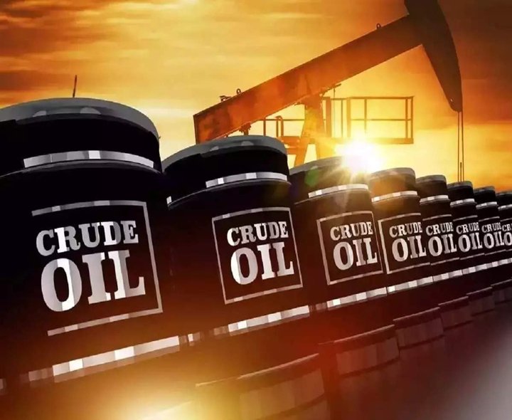 Crude Gains Over 2% As Middle East Tensions Intensify