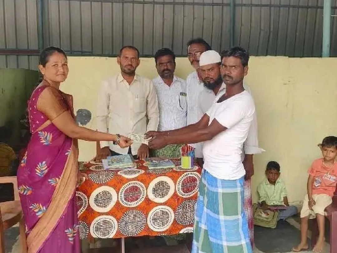 నడిచాగిలో నిజాయితీ చాటుకున్న మహిళ