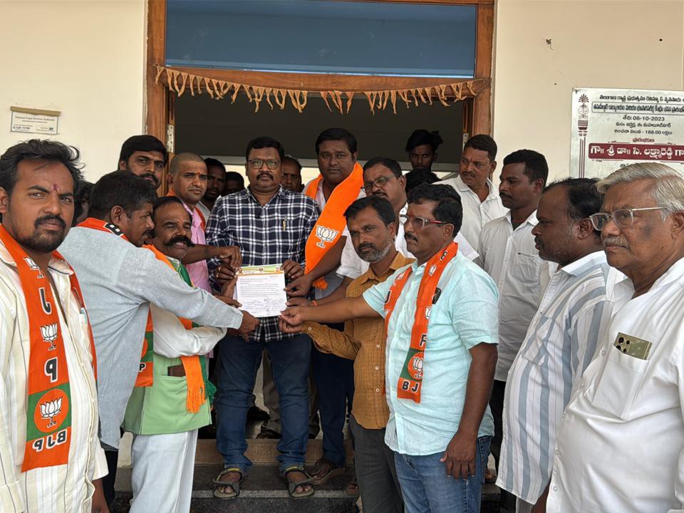 ‘రైతులకు ప్రకటించిన బోనస్ వెంటనే చెల్లించాలి’