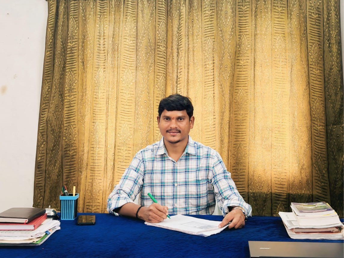 జీ. మాడుగుల మండల తహసీల్దార్‌గా గిడ్డి రాజ్ కుమార్
