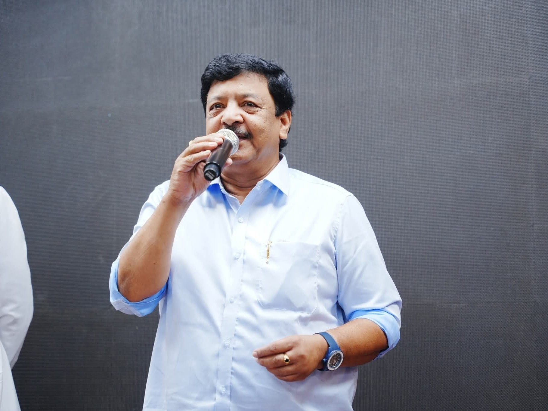 ఎస్వీ రంగారావుకు మంత్రి నివాళి